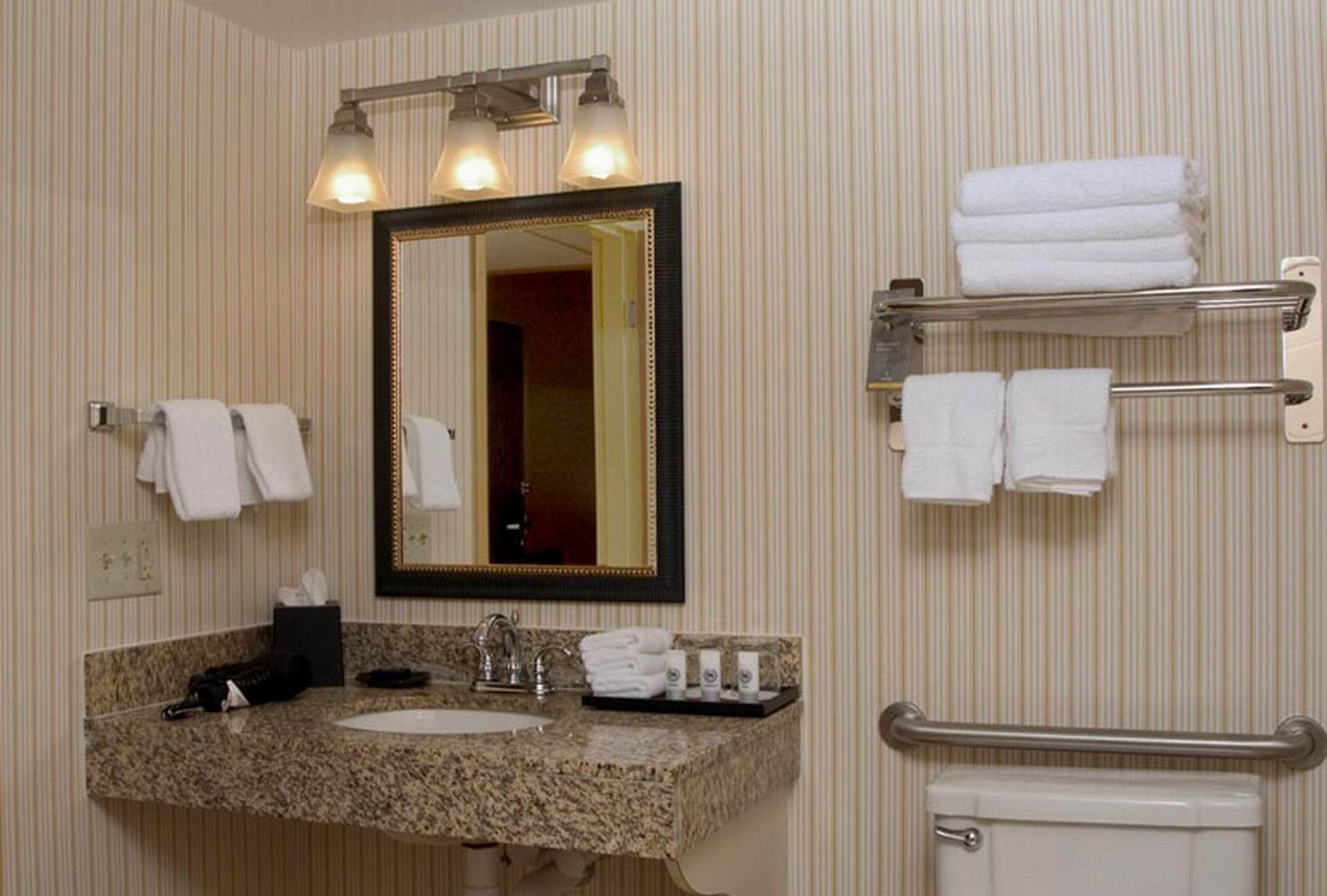 Sheraton West Des Moines Hotel