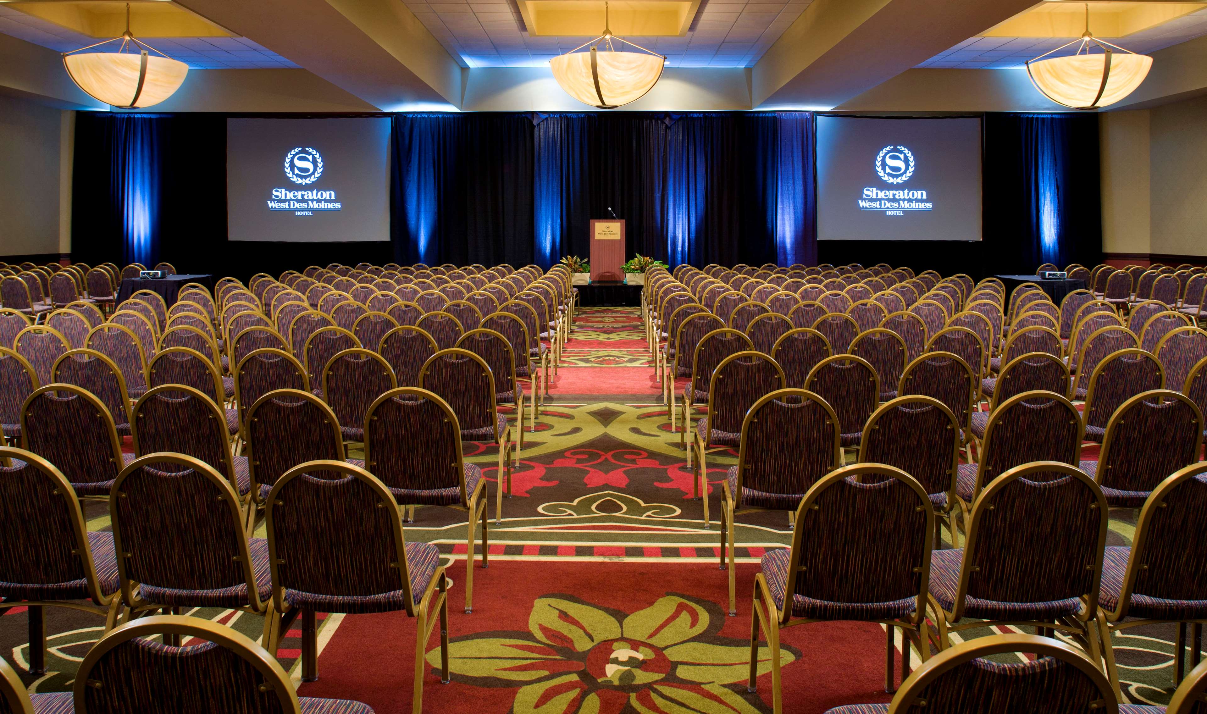 Sheraton West Des Moines Hotel