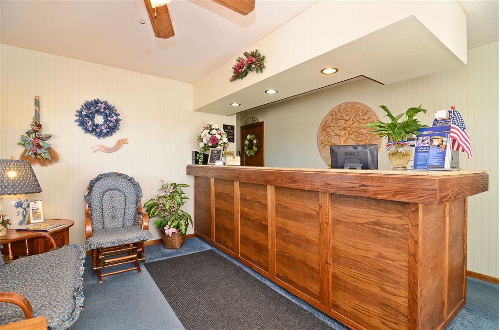 Super 8 by Wyndham Williams