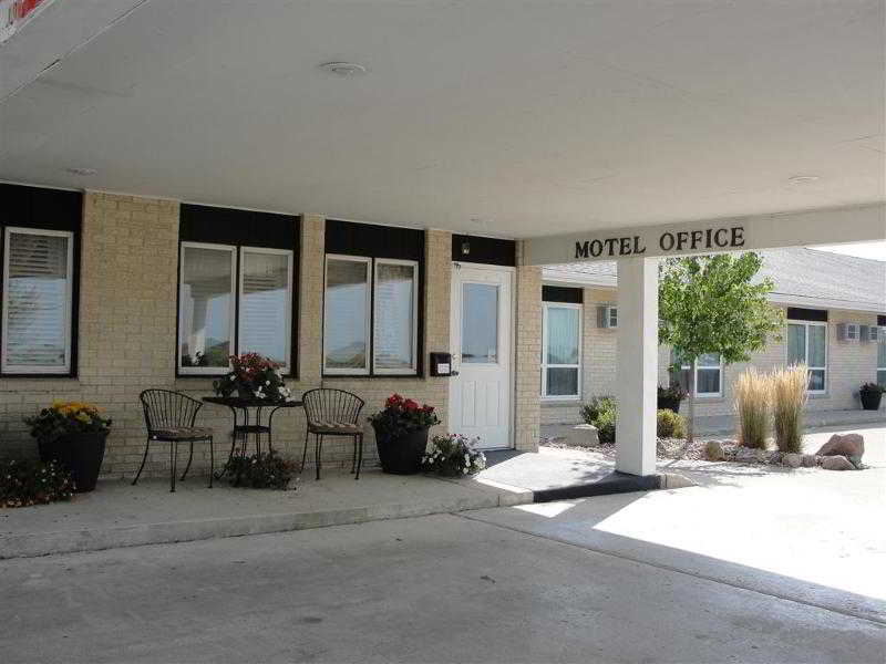 Super 8 by Wyndham Williams