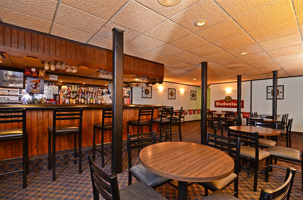 Super 8 by Wyndham Williams