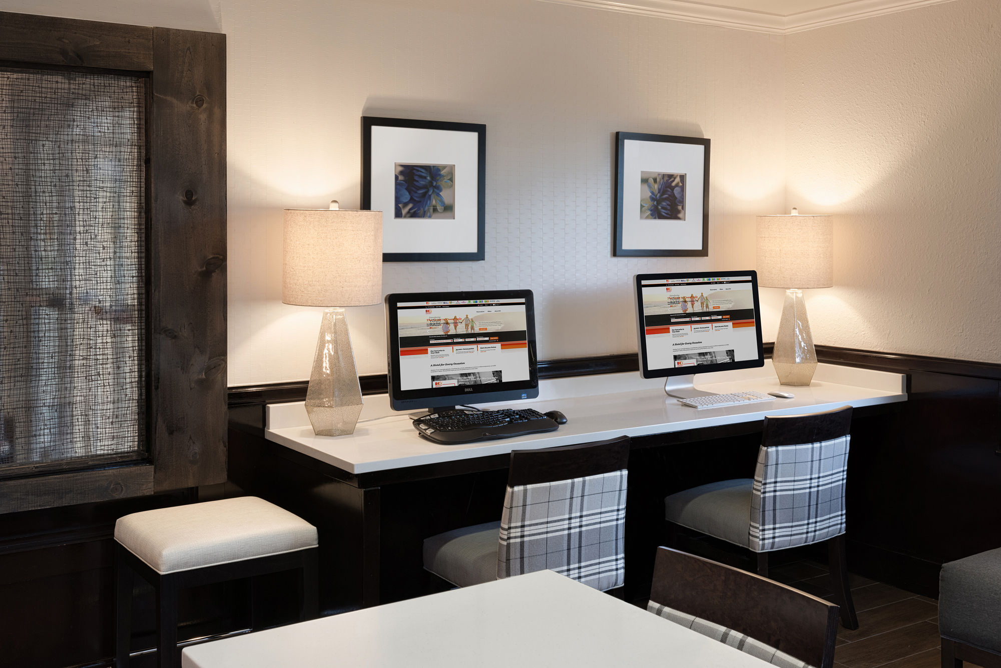 Holiday Inn Express & Suites East Wichita I-35 Andover