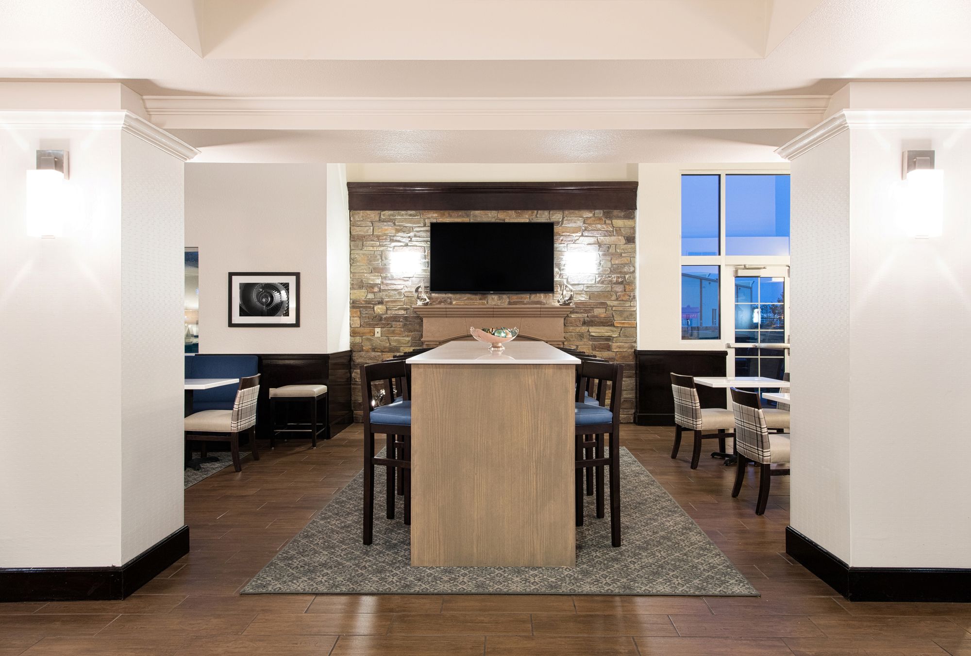 Holiday Inn Express & Suites East Wichita I-35 Andover