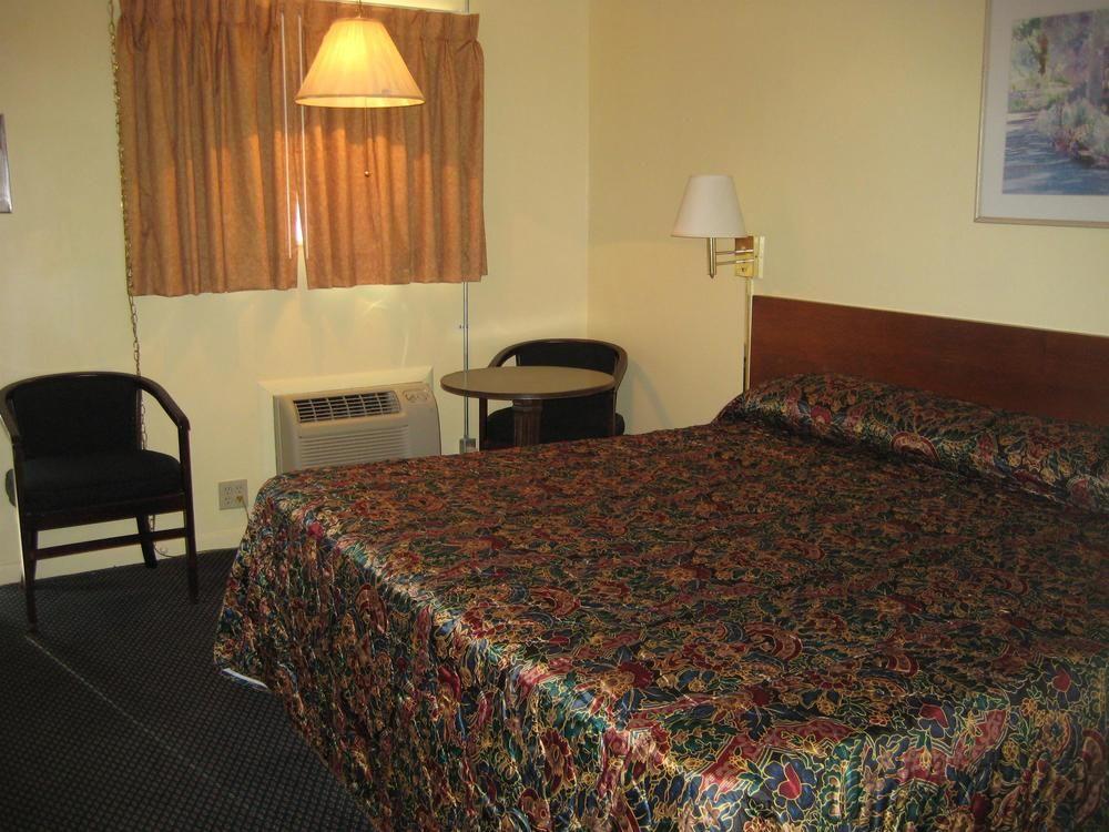 Guest House Motel Chanute