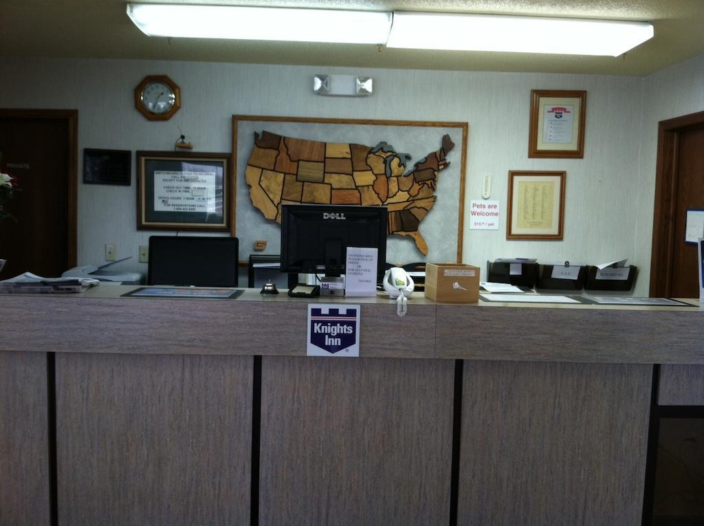 Knights Inn Chanute
