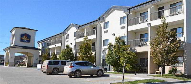 Best Western Plus Country Inn & Suites