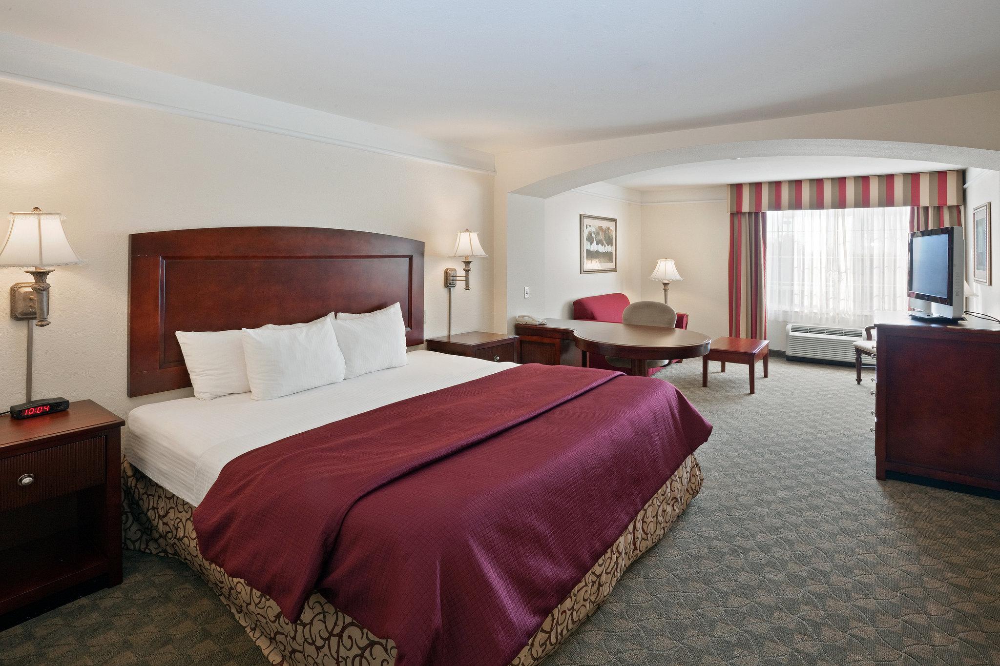 La Quinta Inn & Suites by Wyndham Dodge City