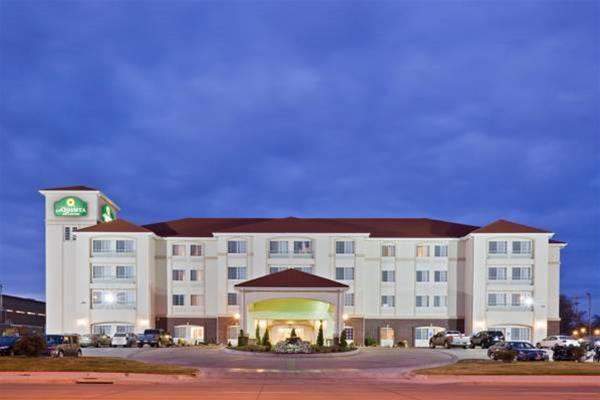 La Quinta Inn & Suites by Wyndham Dodge City