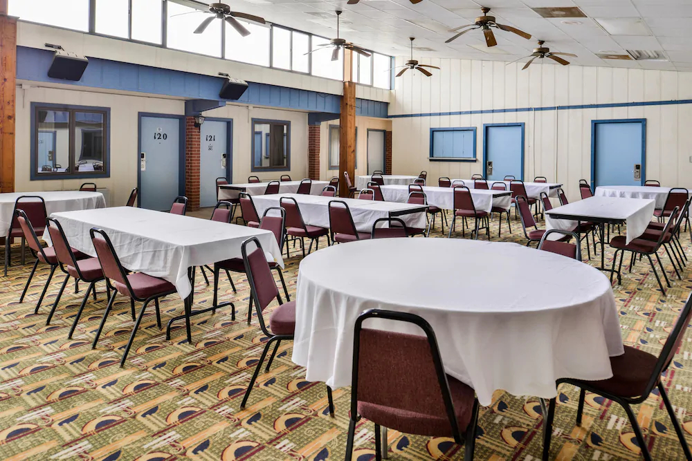 Americas Best Value Inn Ellsworth