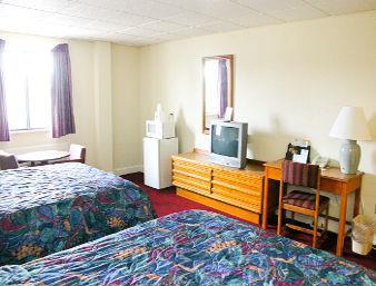 Travel Inn & Suites