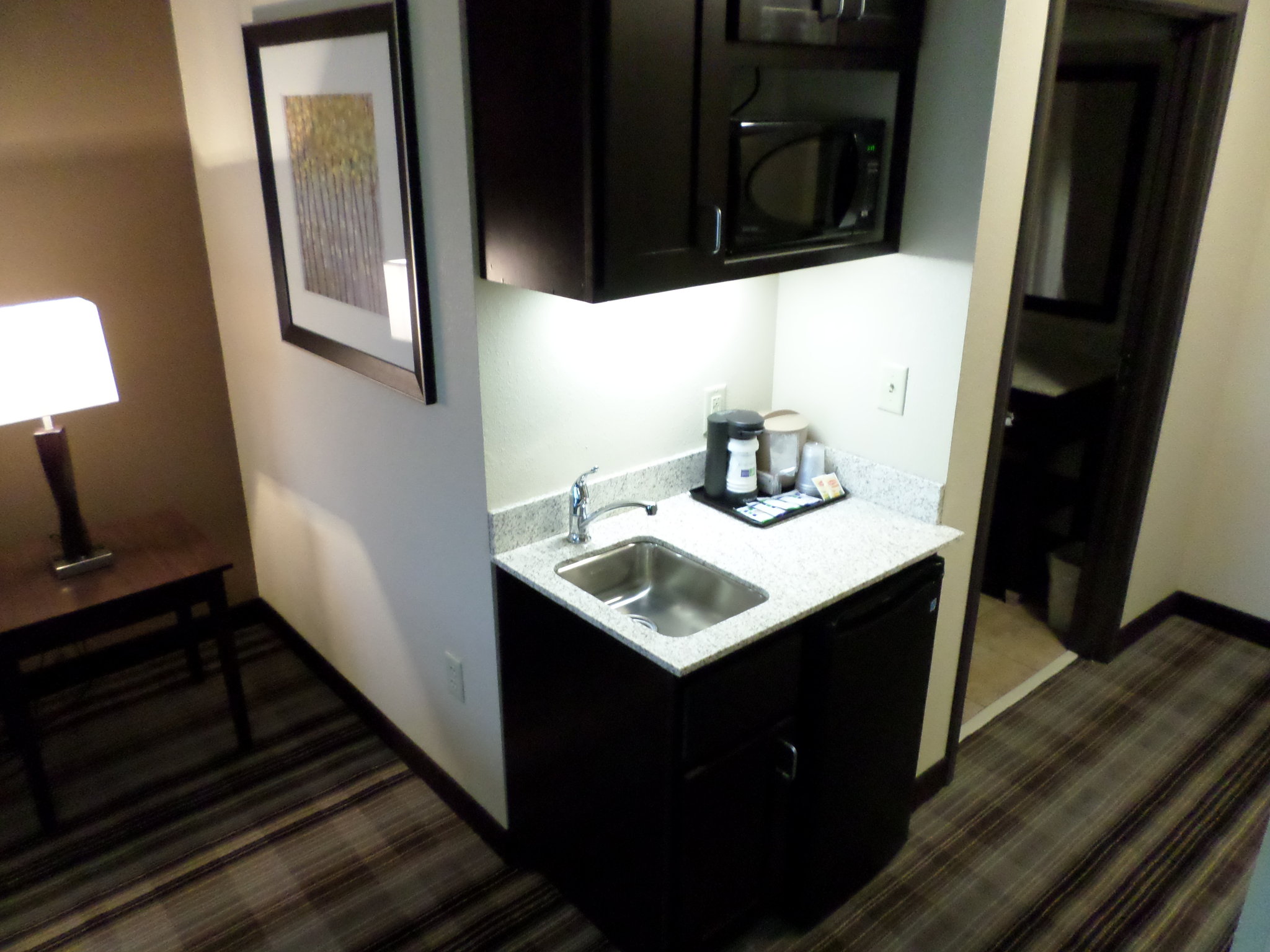 Holiday Inn Express & Suites Emporia Northwest