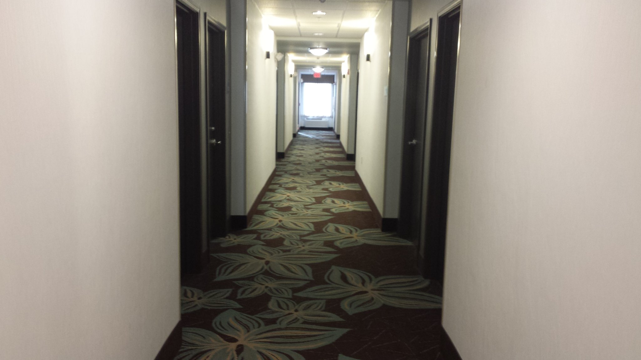 Holiday Inn Express & Suites Emporia Northwest
