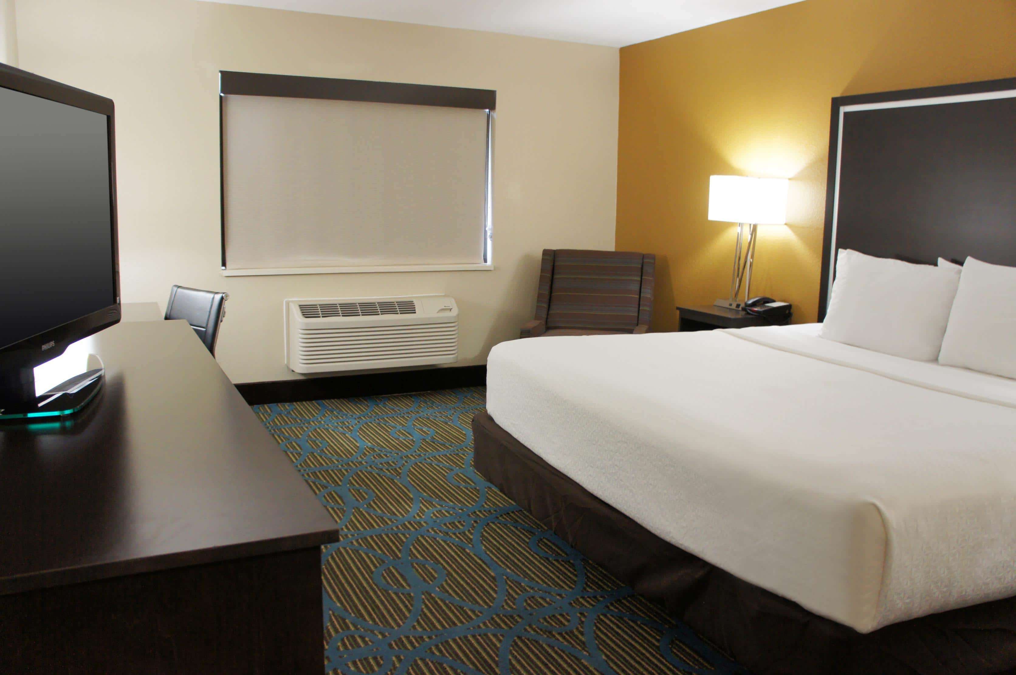 La Quinta Inn & Suites by Wyndham Emporia