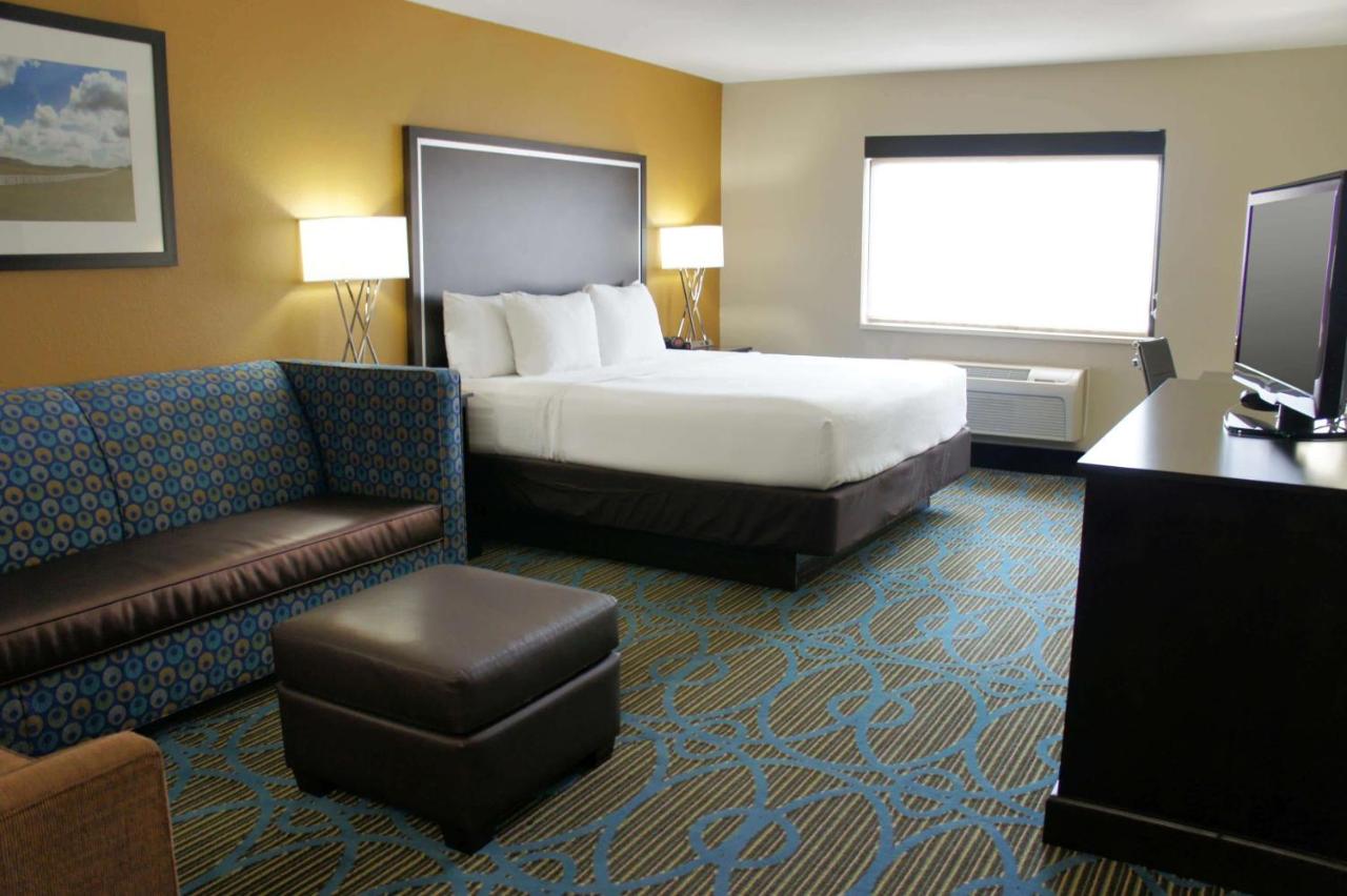 La Quinta Inn & Suites by Wyndham Emporia