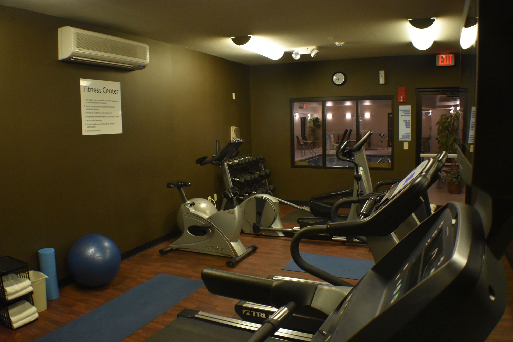 Country Inn & Suites by Radisson, Garden City, KS