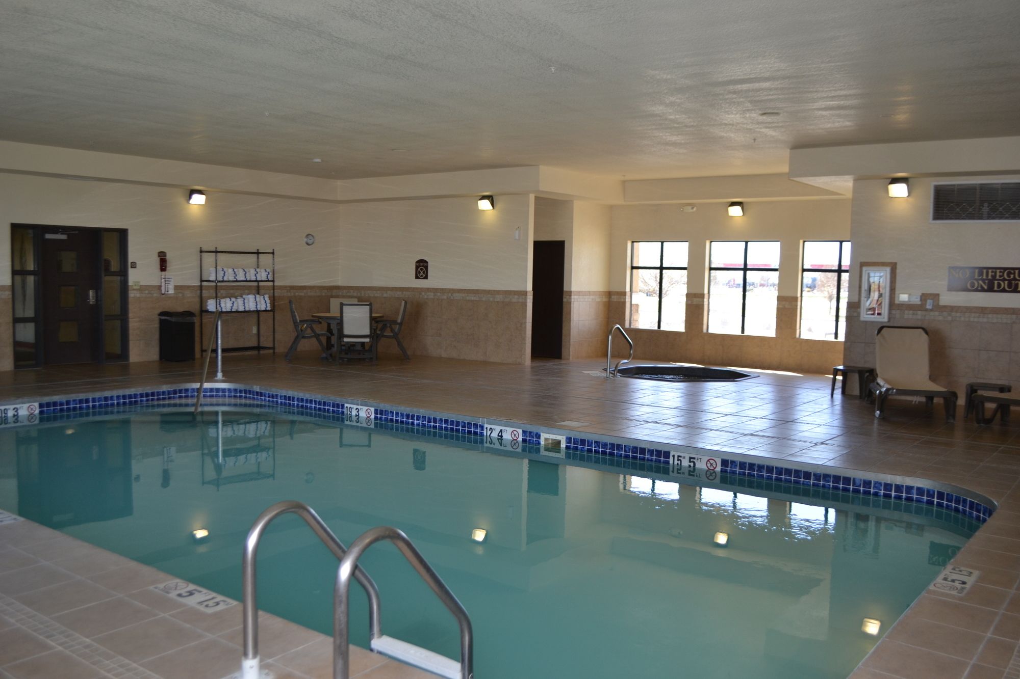Comfort Inn & Suites
