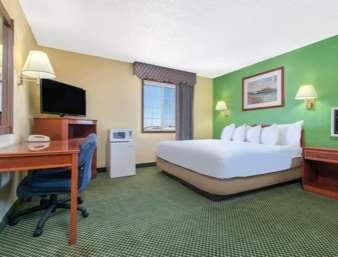 Days Inn by Wyndham Great Bend