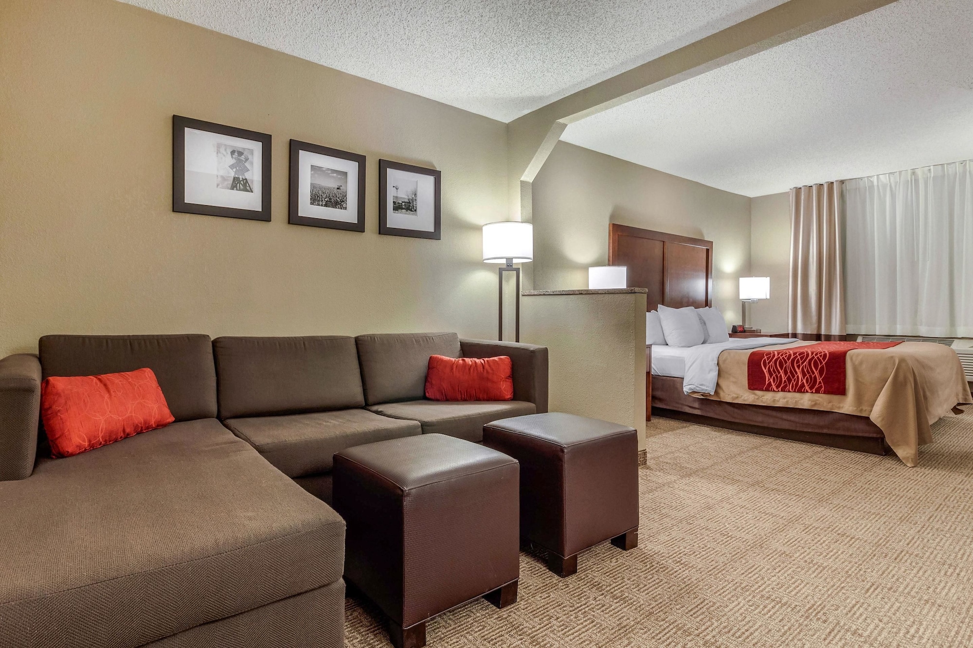 Comfort Inn & Suites Hays I-70