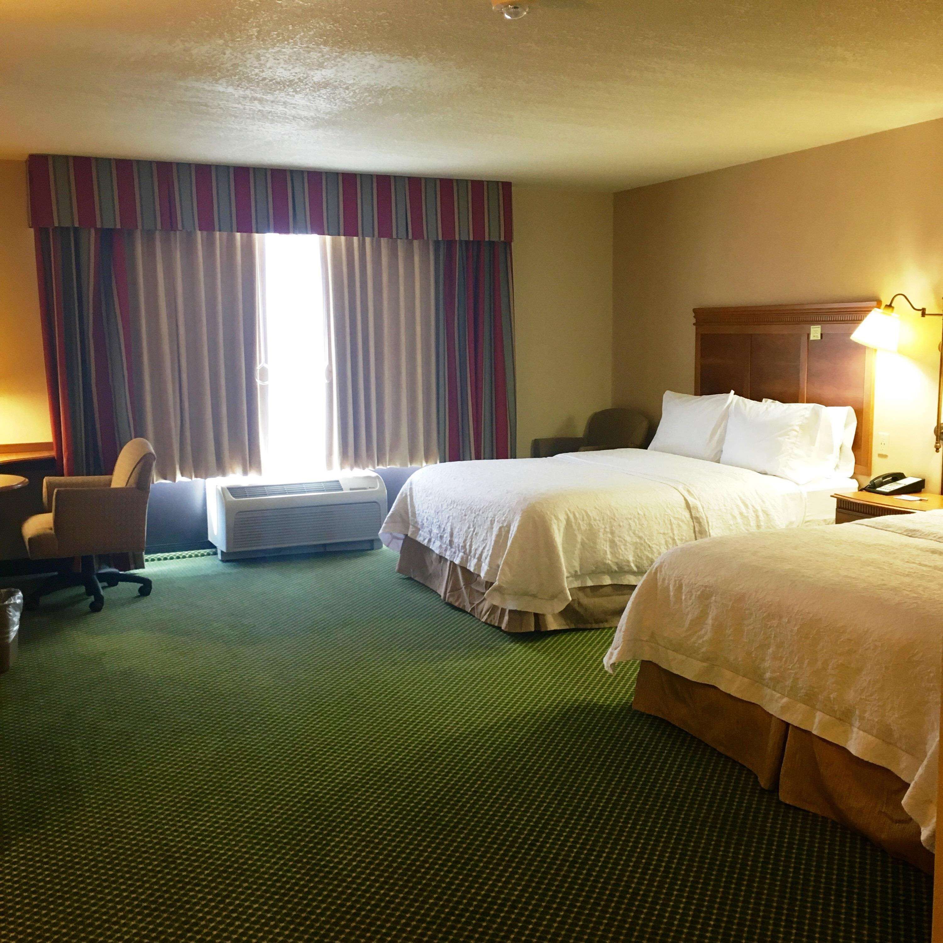 Hampton Inn Hays-North of I-70