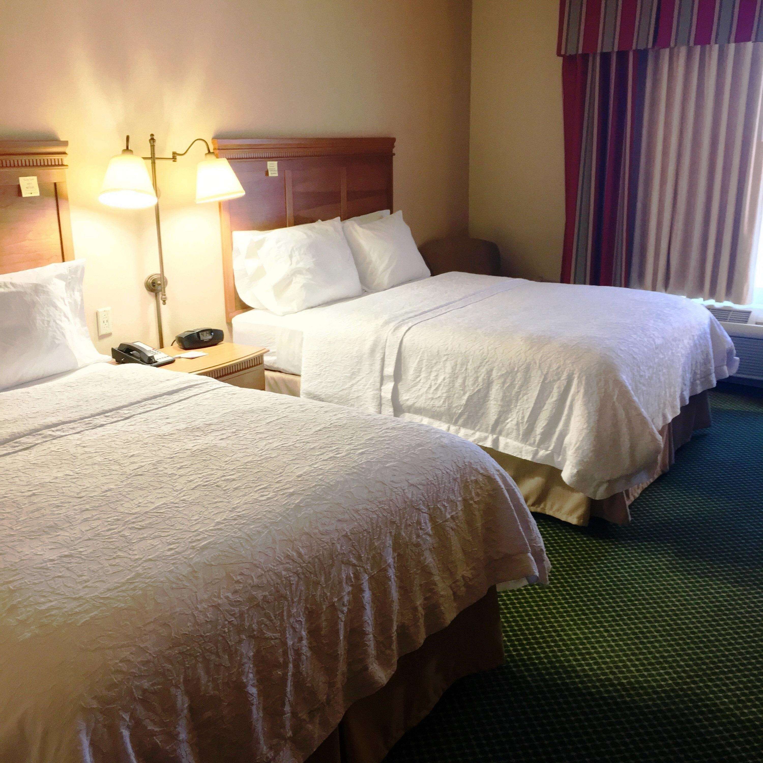 Hampton Inn Hays-North of I-70