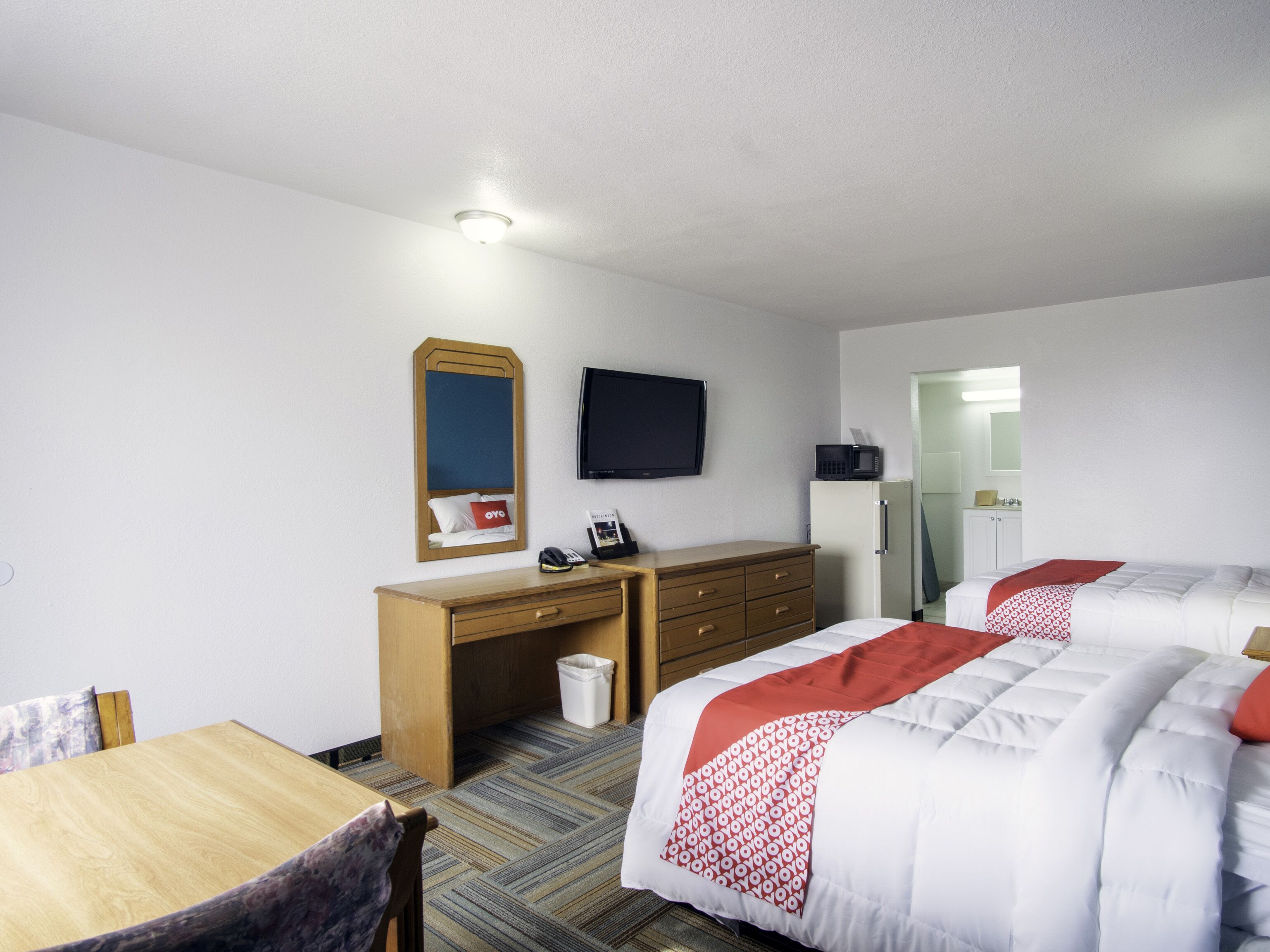 OYO Hotel Hutchinson KS West 4th Ave