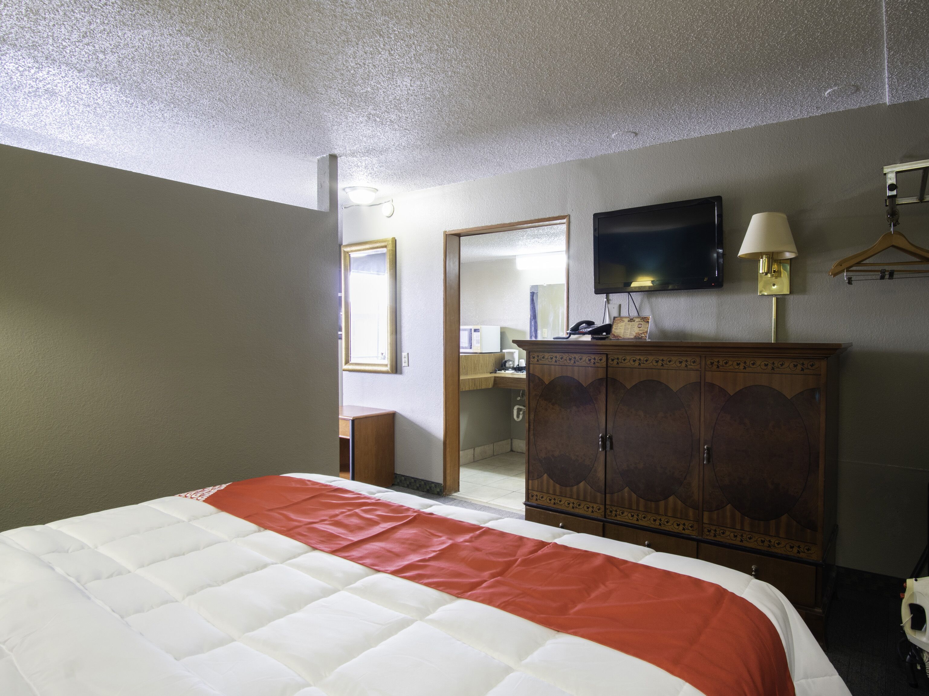 OYO Hotel Hutchinson KS West 4th Ave
