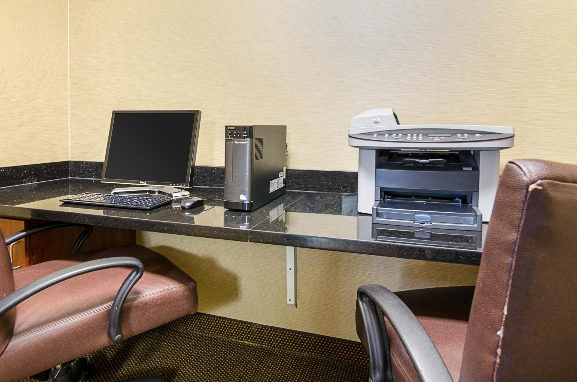 Comfort Inn & Suites