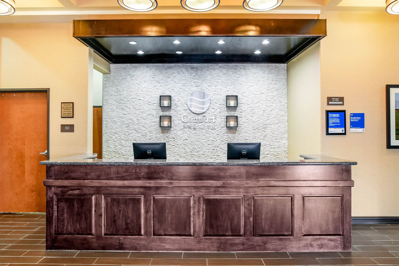 Comfort Inn & Suites Independence