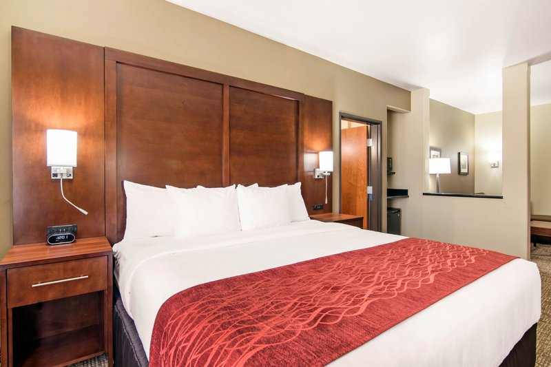 Comfort Inn & Suites Independence