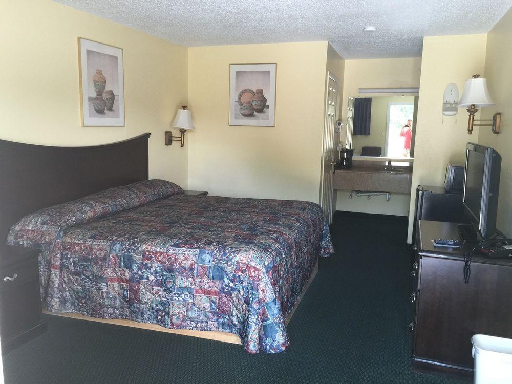 Palace Inn Independence