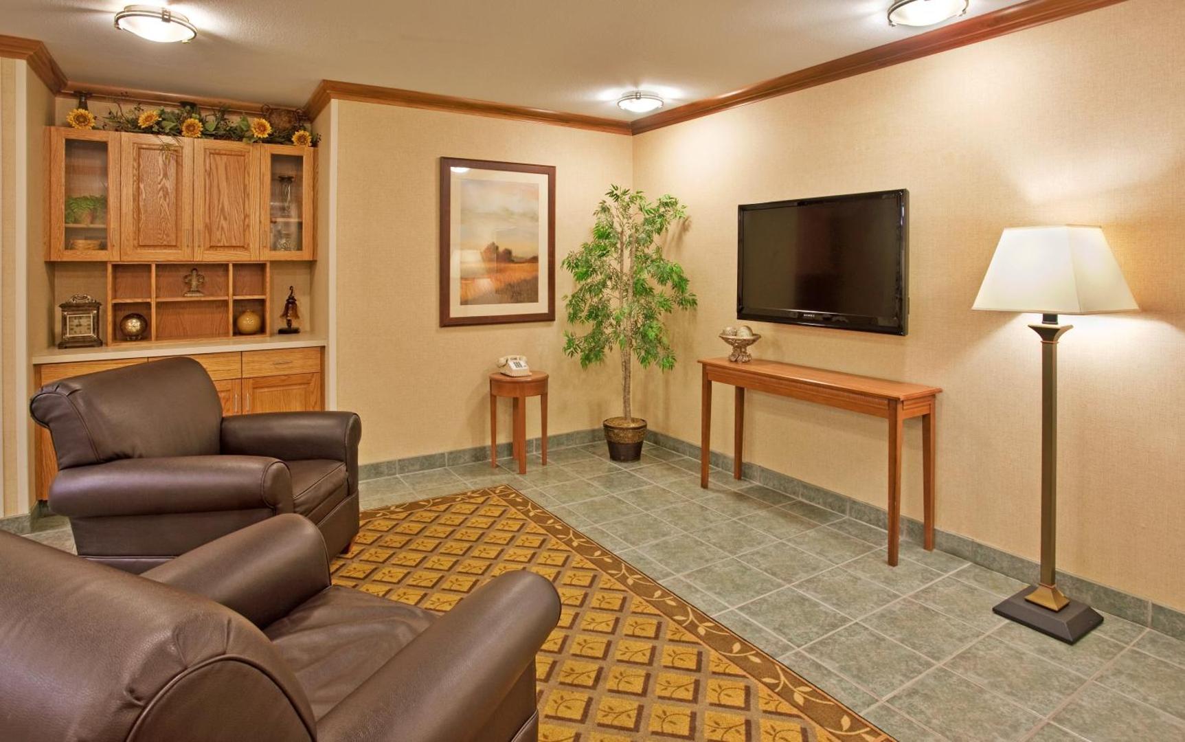 Candlewood Suites Junction City/Fort Riley