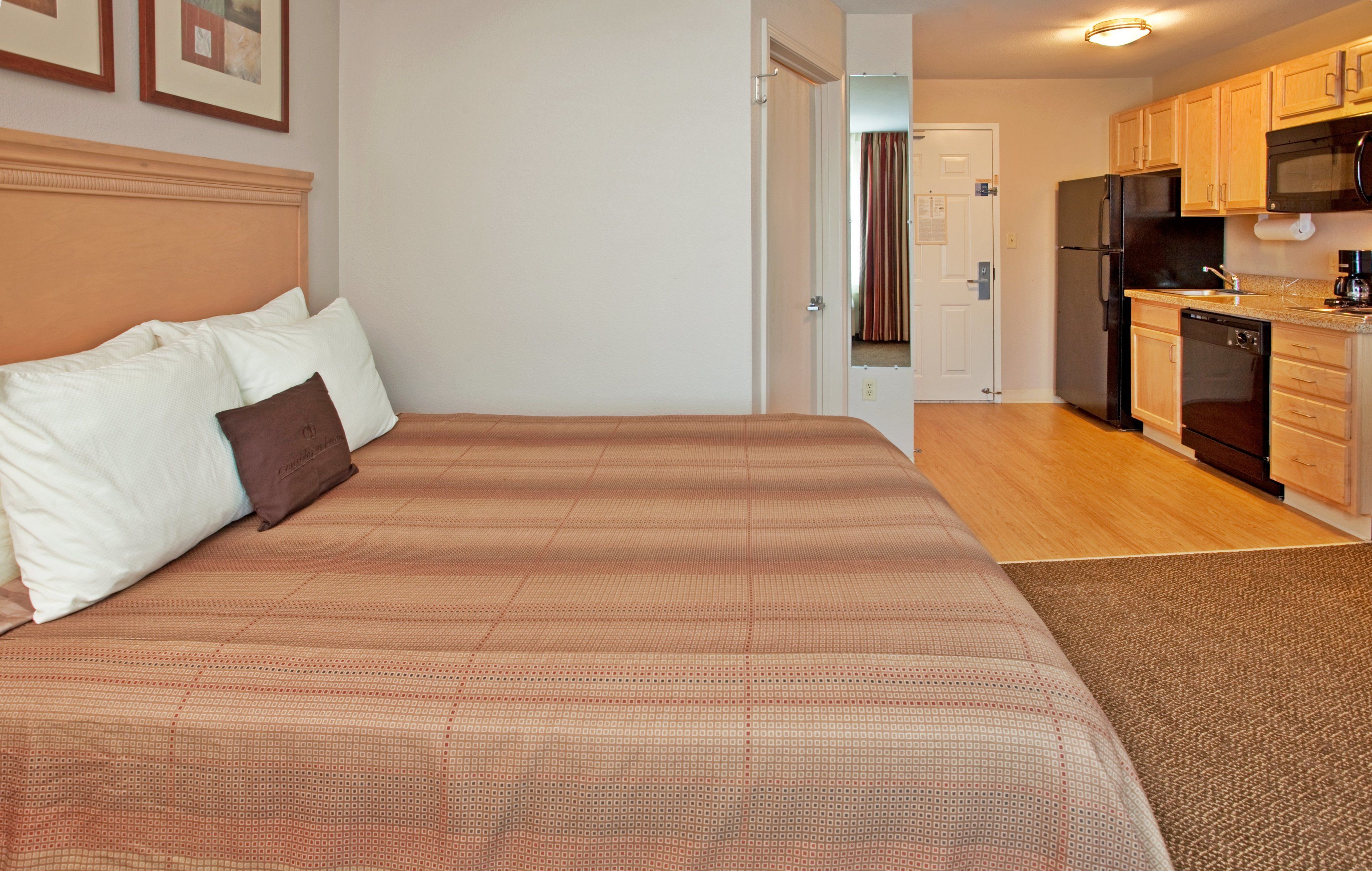 Candlewood Suites Junction City/Fort Riley