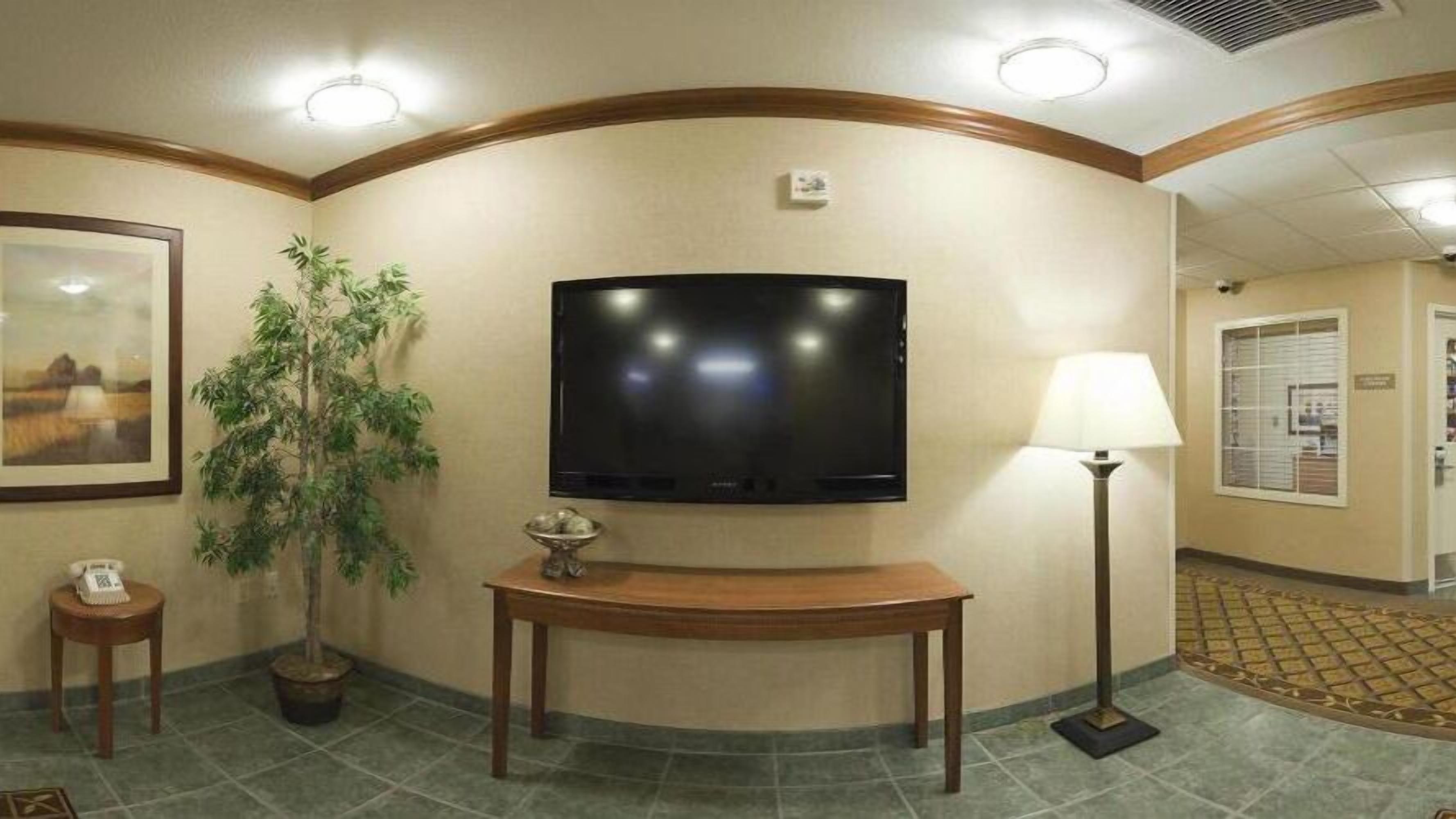 Candlewood Suites Junction City/Fort Riley