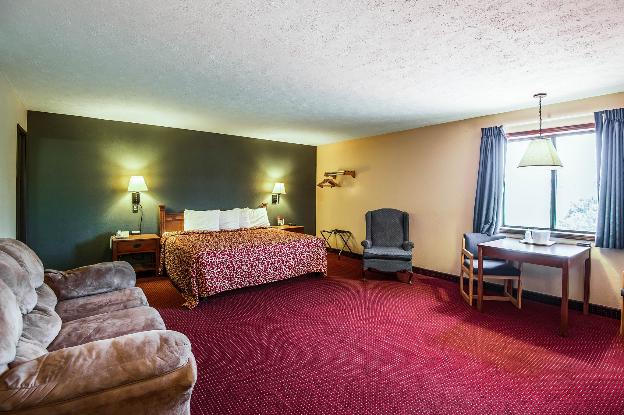 Econo Lodge Junction City I-70 Near Fort Riley