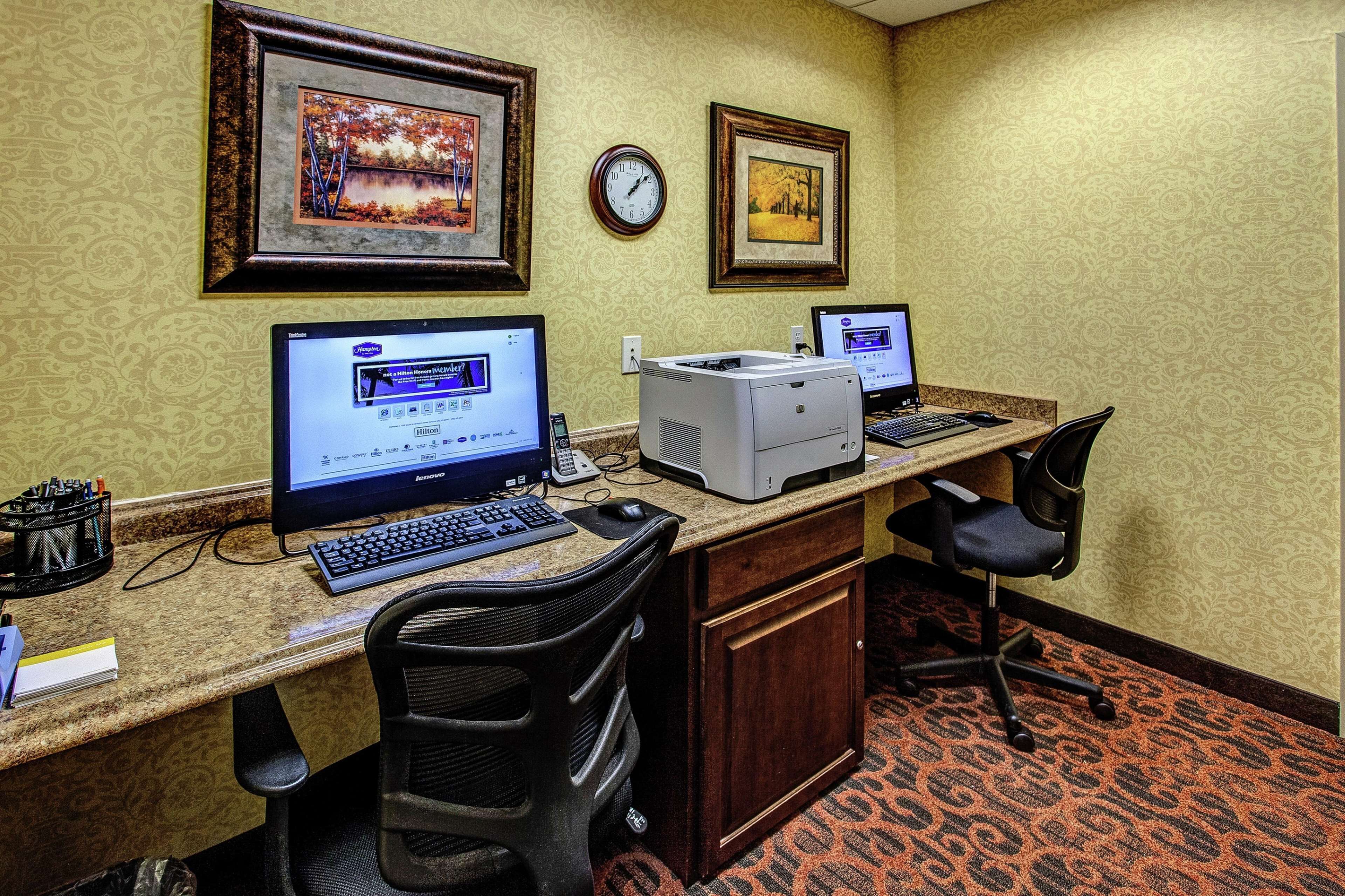Hampton Inn Junction City