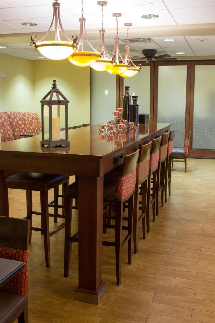 Hampton Inn Junction City