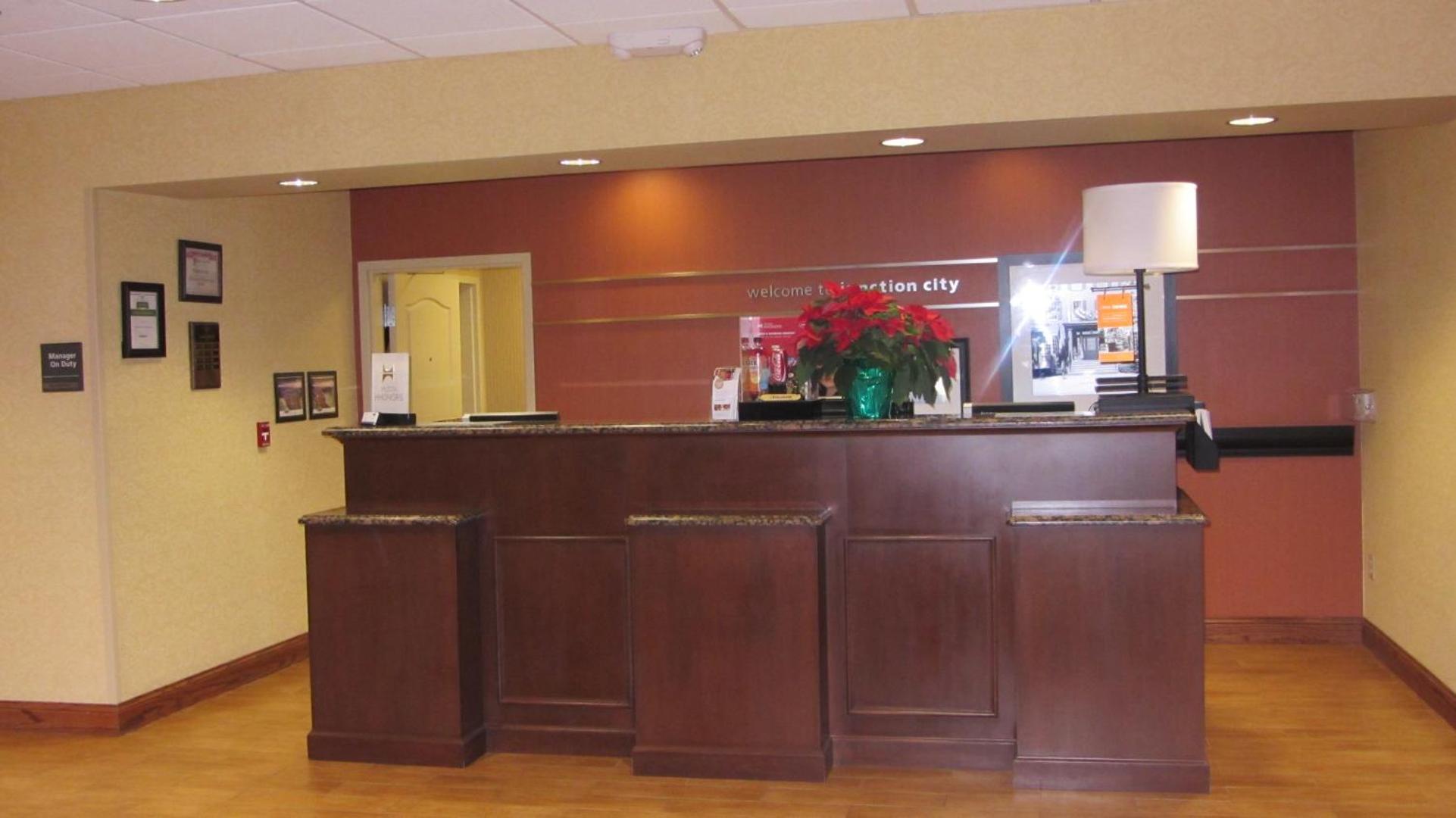 Hampton Inn Junction City