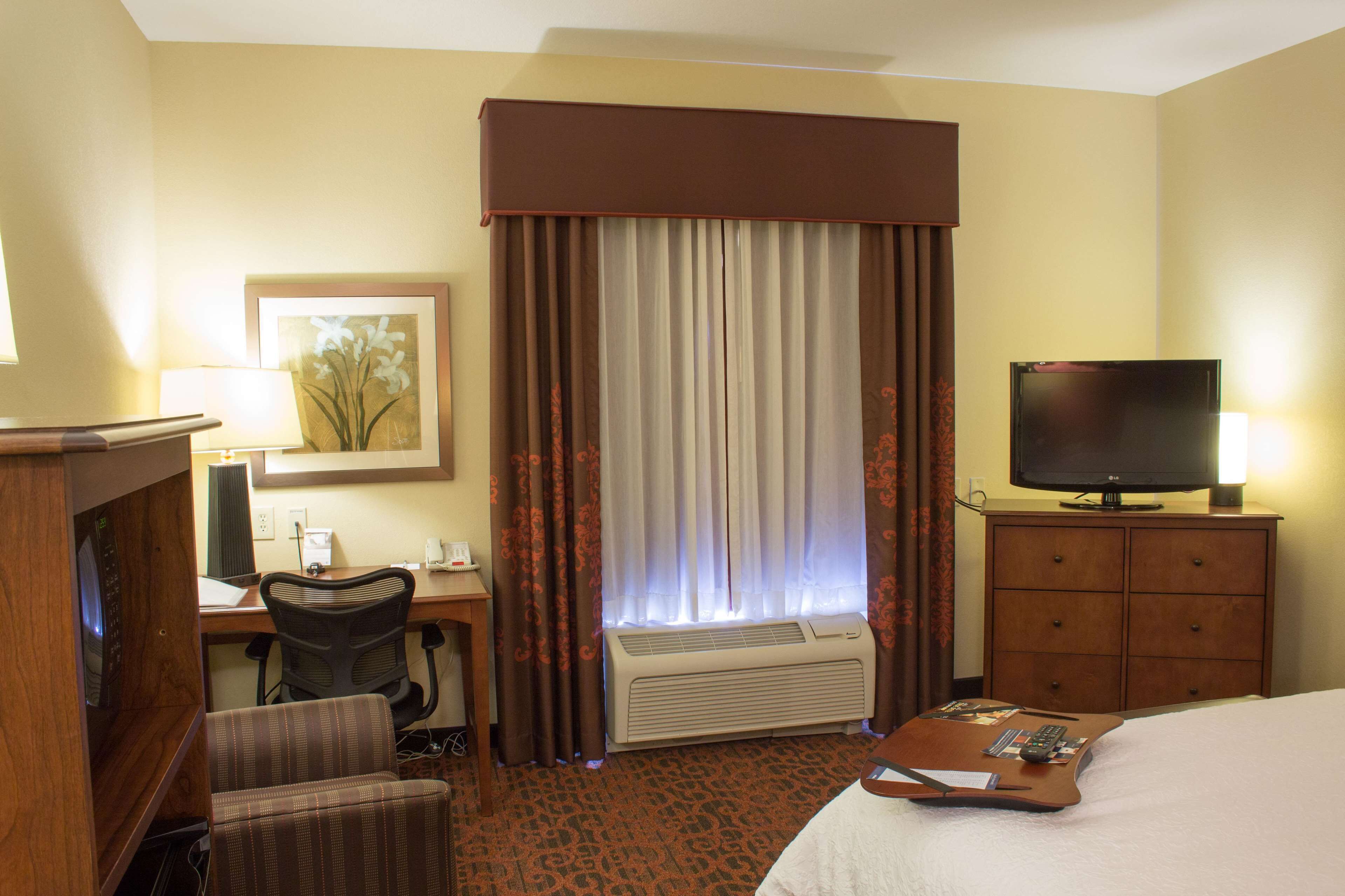 Hampton Inn Junction City