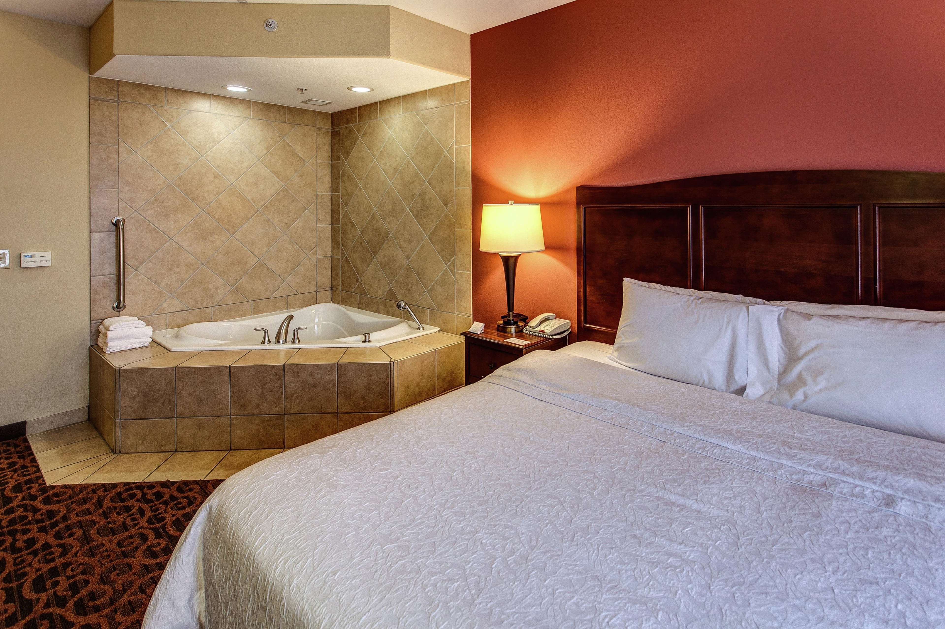 Hampton Inn Junction City