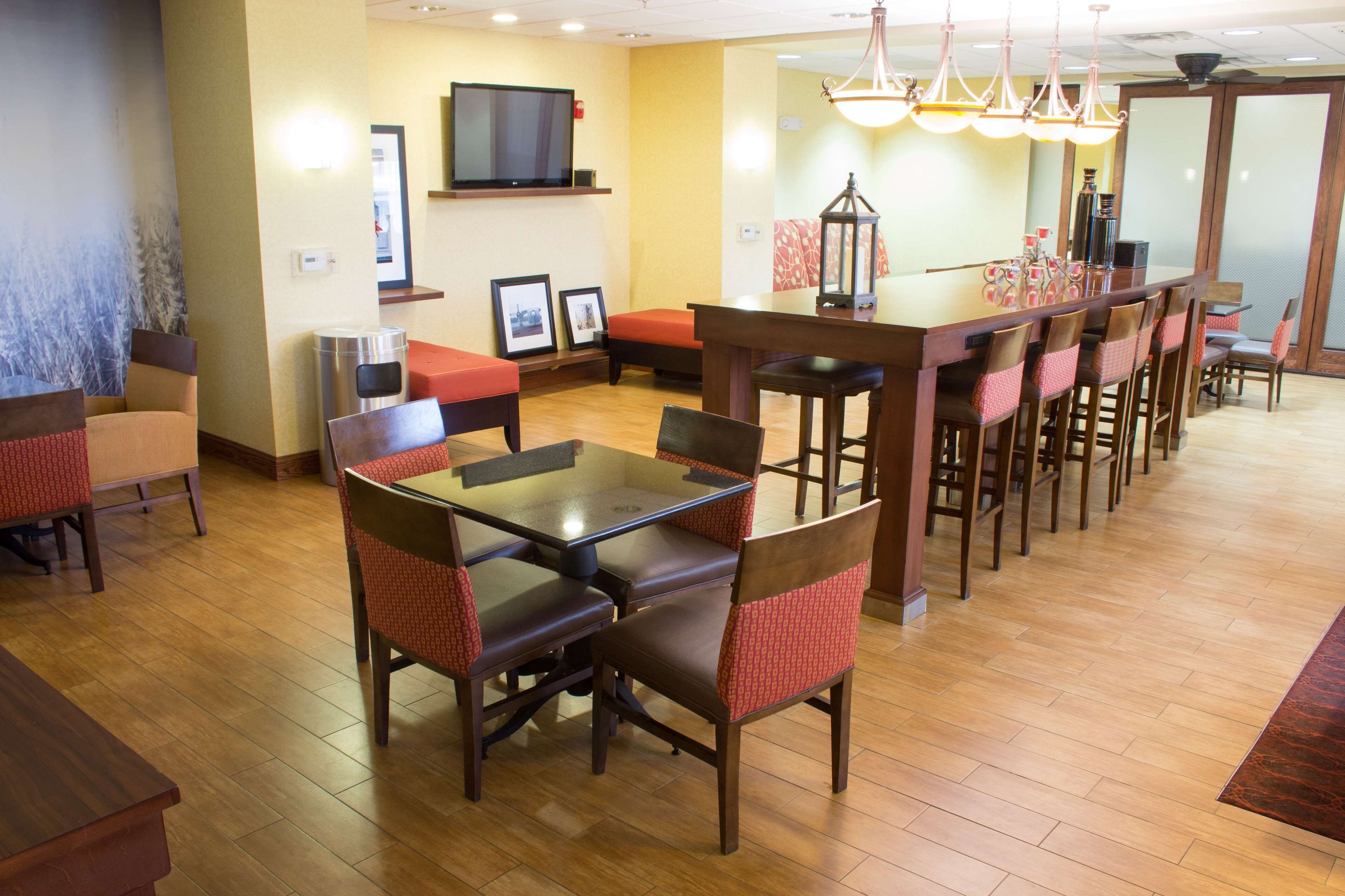 Hampton Inn Junction City