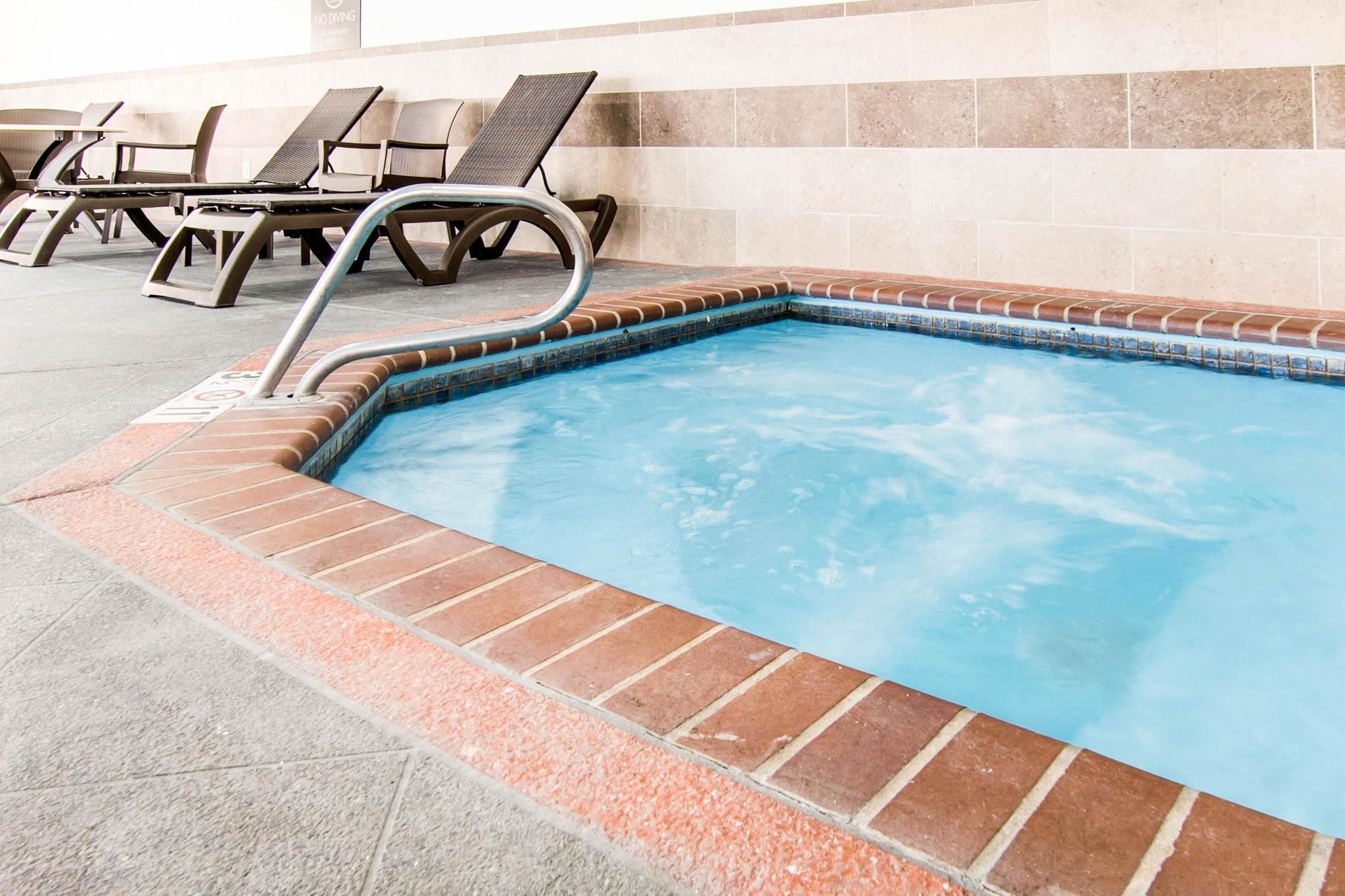 Comfort Inn & Suites Junction City - near Fort Riley