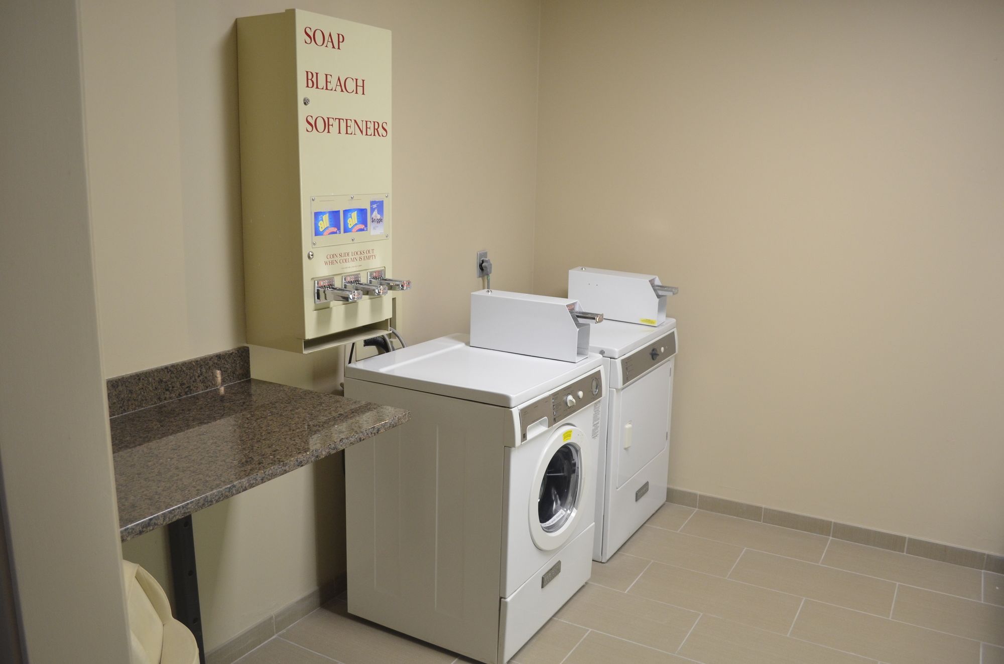 Comfort Inn & Suites Junction City - near Fort Riley