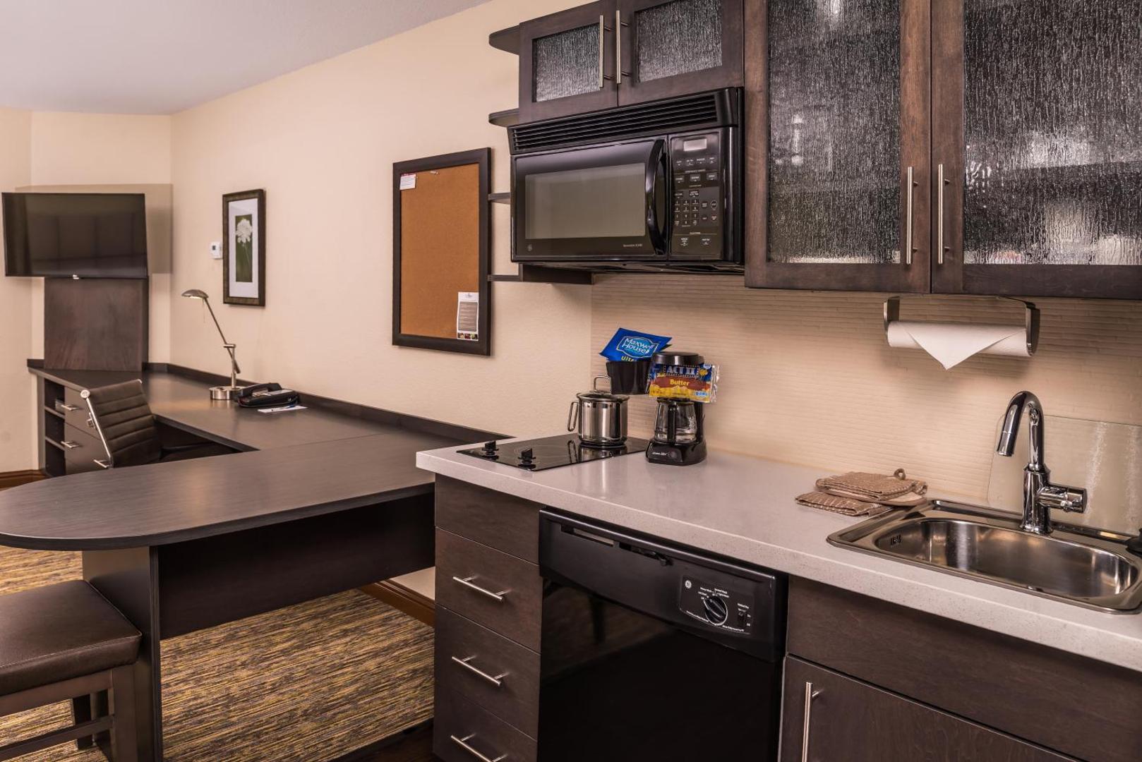 Candlewood Suites Kansas City