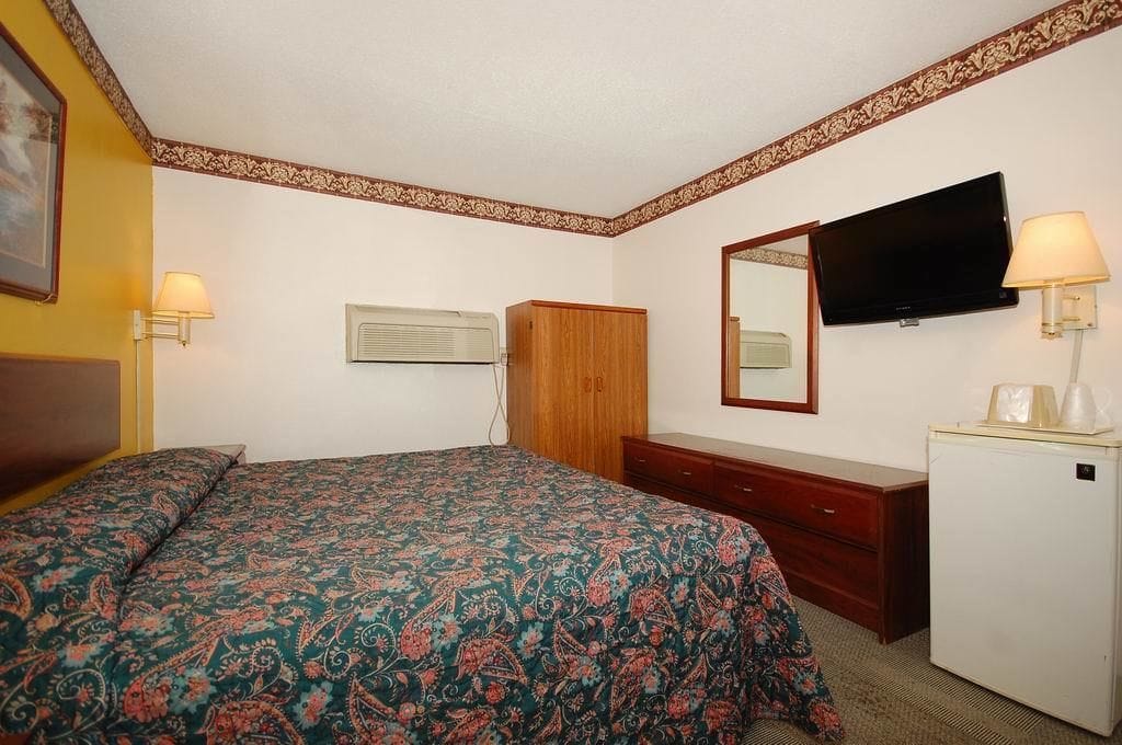 Regency Inn & Suites