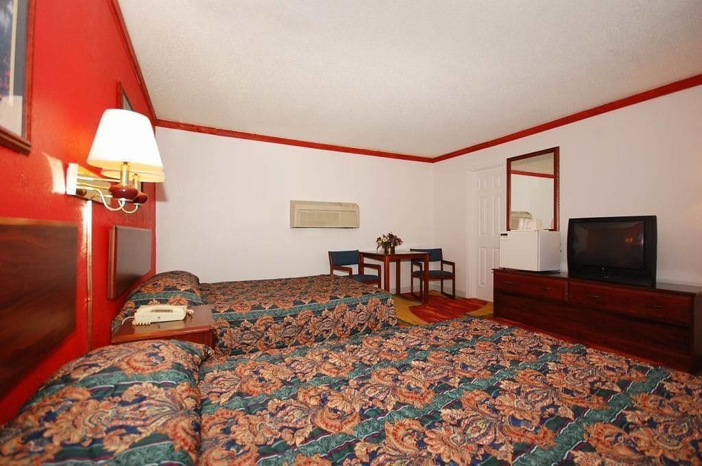 Regency Inn & Suites