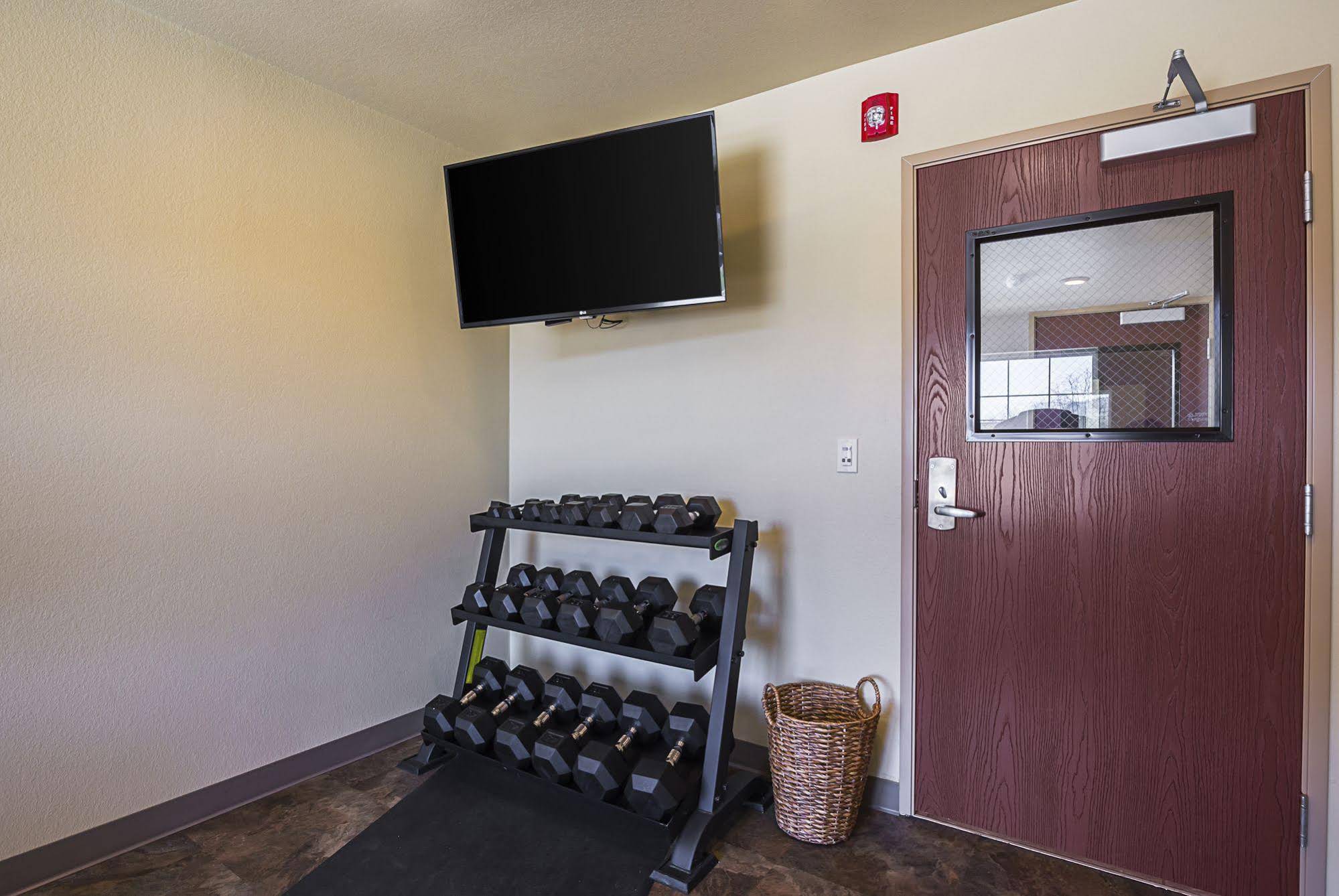 Cobblestone Inn & Suites