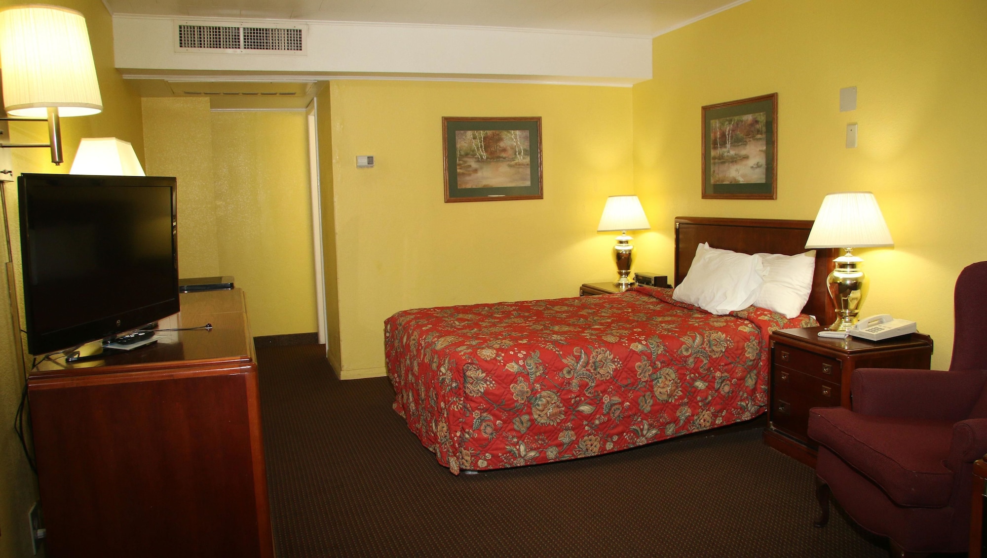Townsman Inn Larned