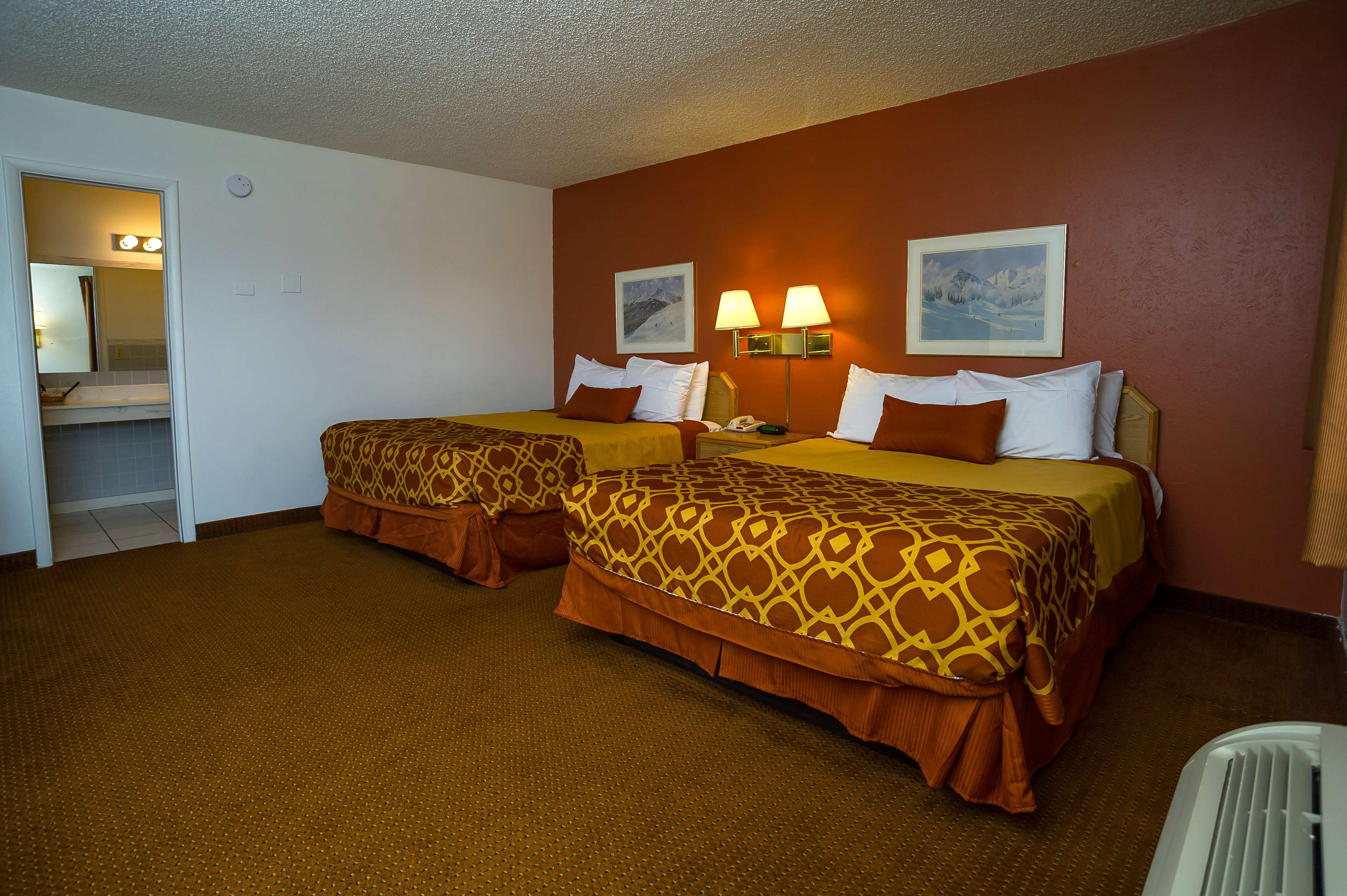 American Inn Of Liberal