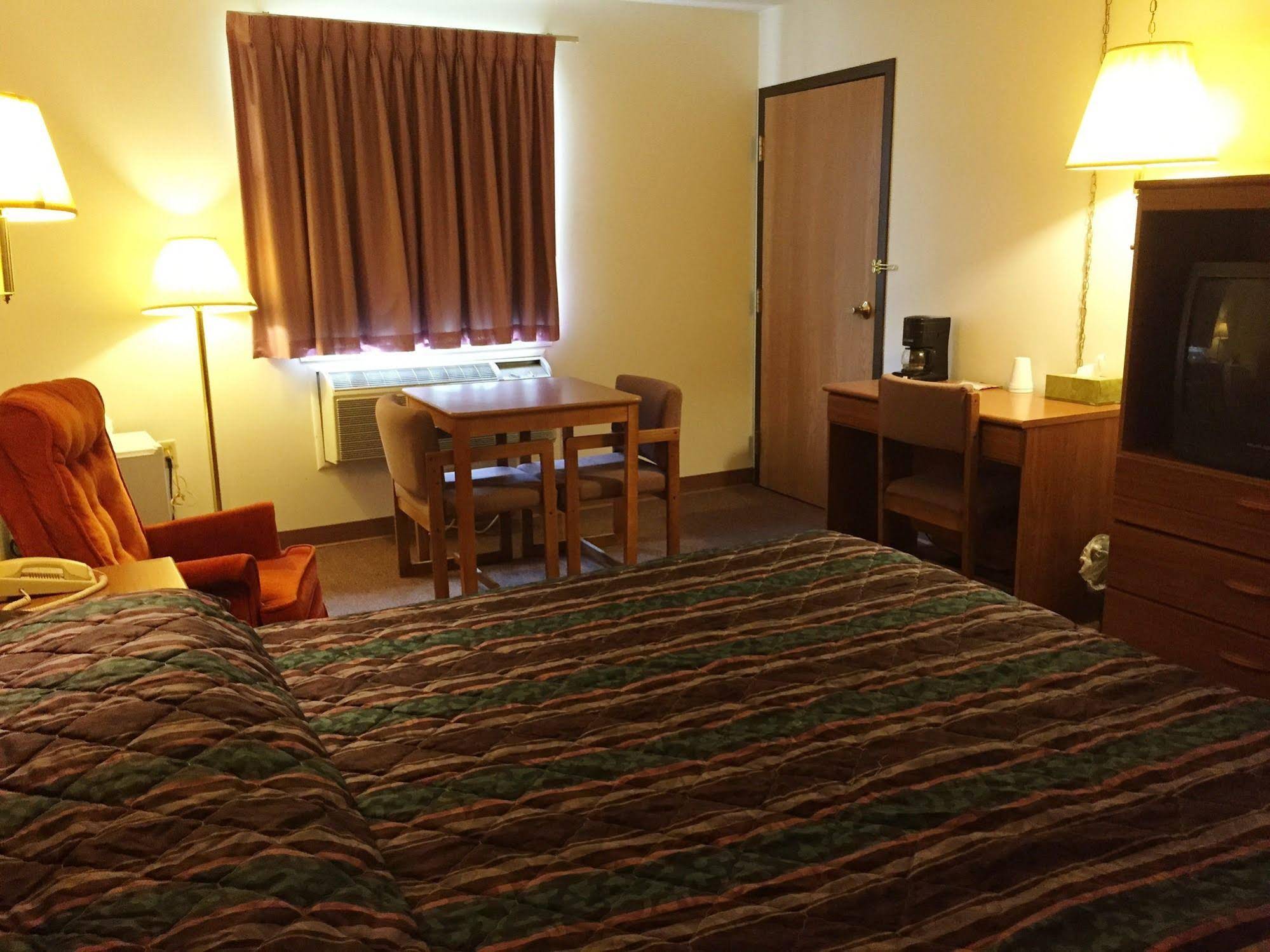 Coronado Motel & RV Park