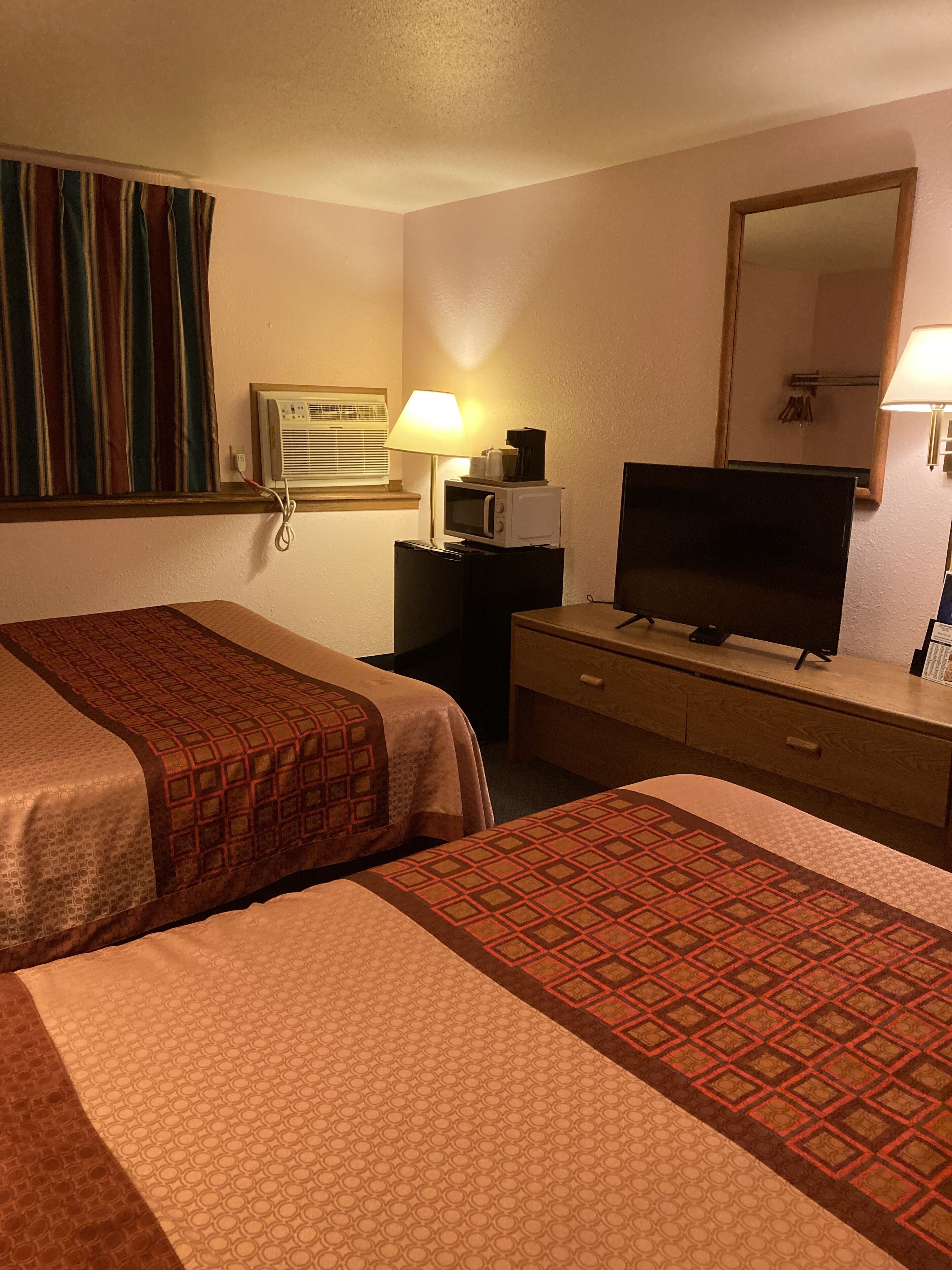 Executive Inn